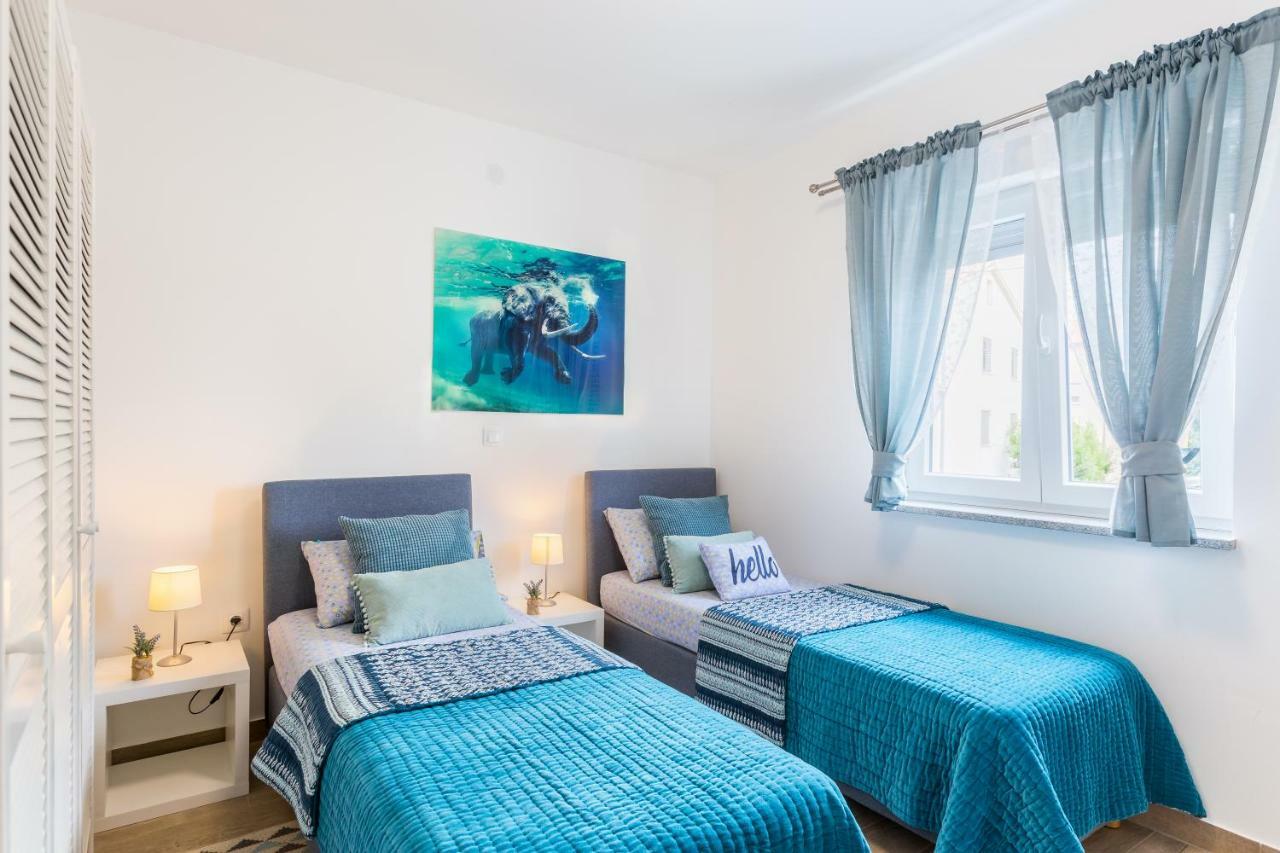 Lux Apartment Medulin Istria Extérieur photo